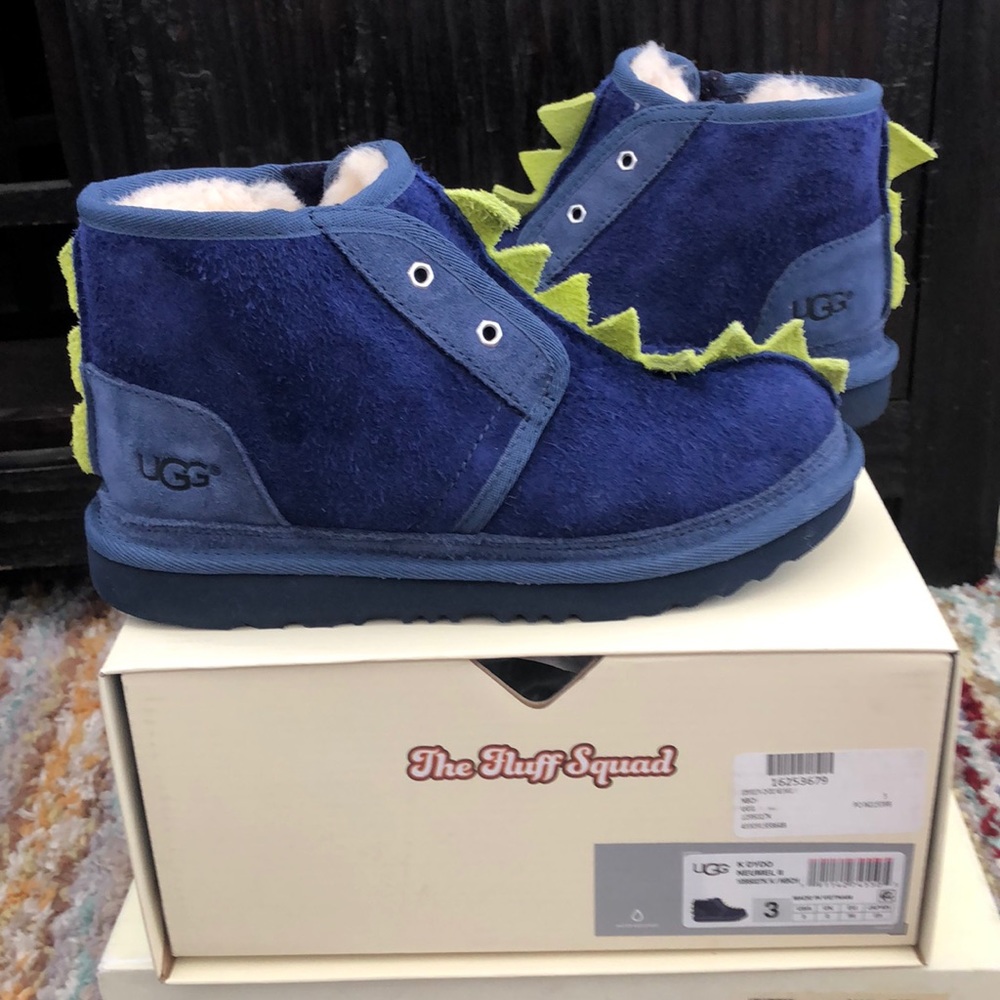 New UGG DYDO NEUMEL II BOOT size 3
